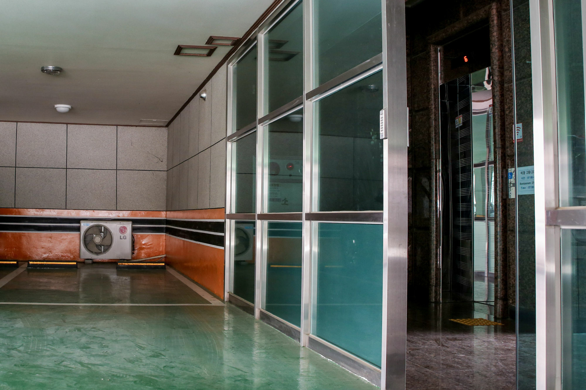 Hillstay Residence Hotel Gumi Ngoại thất bức ảnh