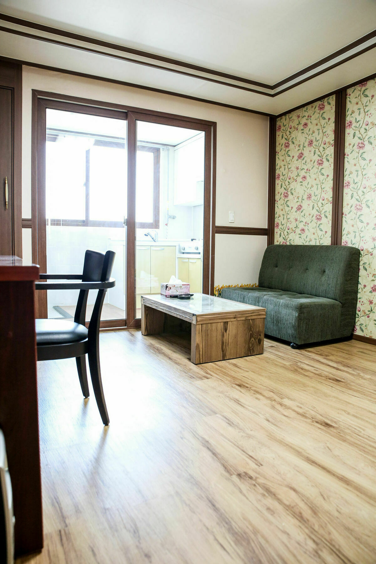 Hillstay Residence Hotel Gumi Ngoại thất bức ảnh
